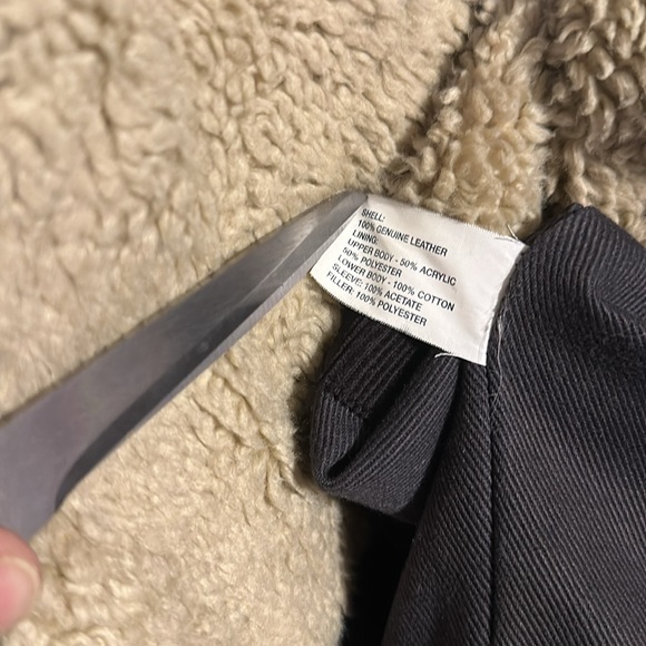 GAP Brand VINTAGE. Mens Size 2XX Genuine Leather Bomber Jacket Like New! - Picture 16 of 16